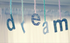 “勇敢”堅(jiān)定夢想，不忘初心繼續(xù)前行——12月演講主題1